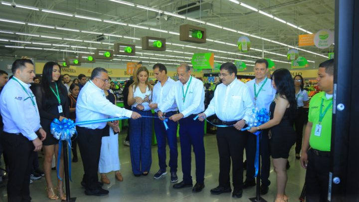 SUPERMERCADOS LA COLONIA: EJEMPIO DE INVERSIÓN NETAMENTE HONDUREÑA, CELEBRA LA APERTURA DE SU TIENDA NÚMERO 68 A NIVEL NACIONAL.