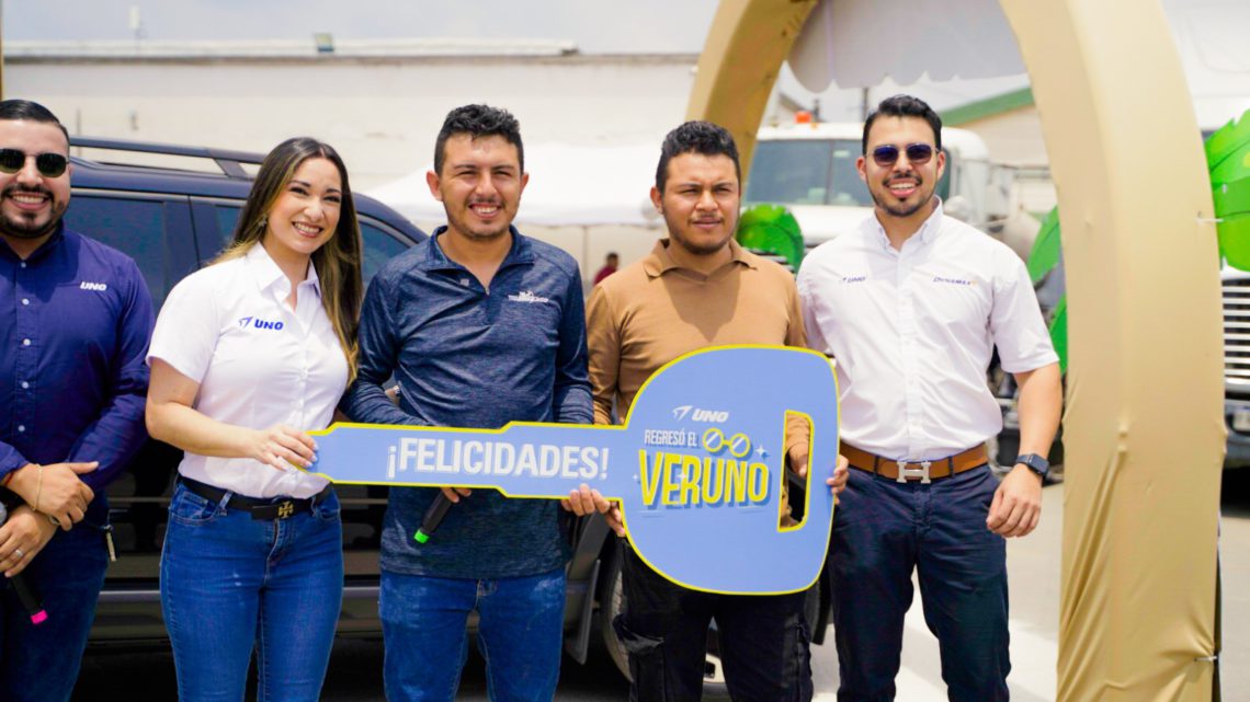 Gasolineras UNO hace entrega de la primera Ford Bronco en Siguatepeque como parte de su promoción “Regresó el Veruno”