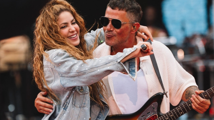 SHAKIRA Y ALEJANDRO SANZ COLABORAN NUEVAMENTE EN UNA CANCION TRAS 18 AÑOS  DE LA PRIMERA