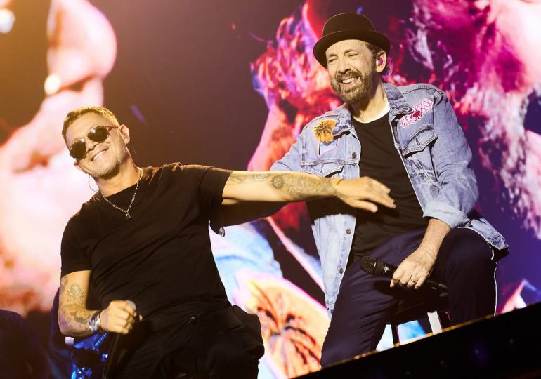 JUAN LUIS GUERRA Y ALEJANDRO SANZ SORPRENDEN CON DUETO