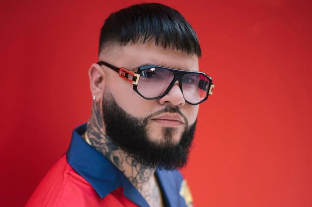 Farruko lanza línea de cannabis medicinal.