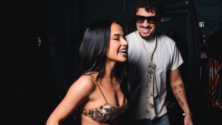 Bad Bunny sorprendió nuevamente al público chileno al interpretar “Mayores” junto a Becky G.