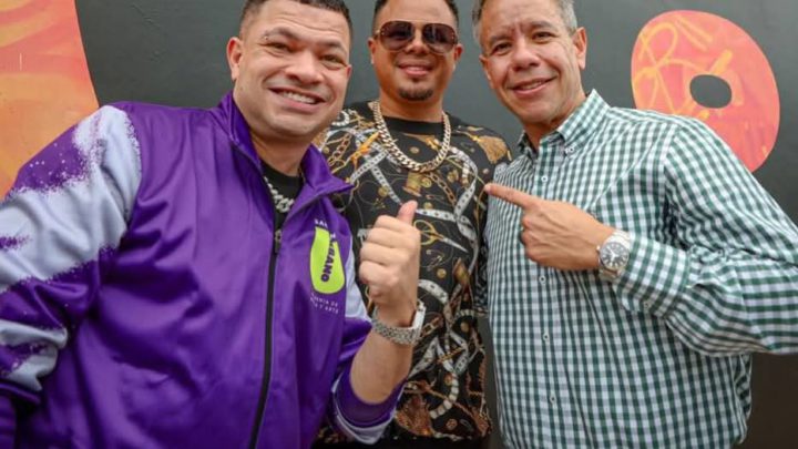 Jowell inaugura la primera escuela urbana en Puerto Rico
