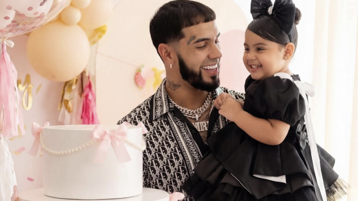 Anuel AA celebra emotivo cumpleaños de su hija Cattleya