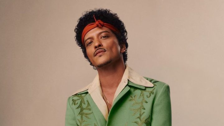 Bruno Mars estrena el video oficial de su sencillo «Risk It All»