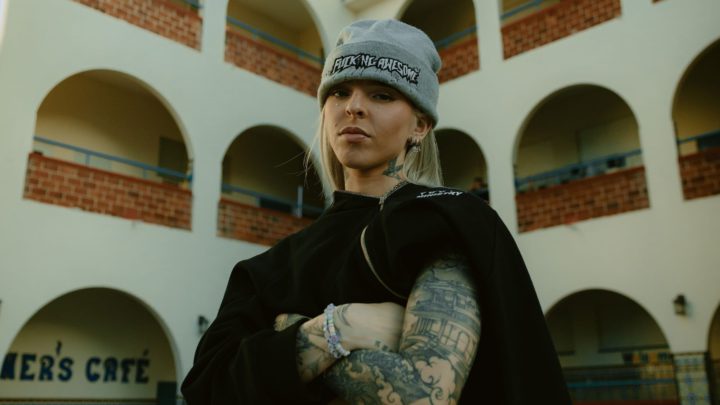 Young Miko brilla en los Billboard y estrena nuevo tema