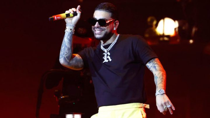 Río, hijo de J Balvin, conmueve a Ryan Castro con emotivo mensaje en pleno concierto