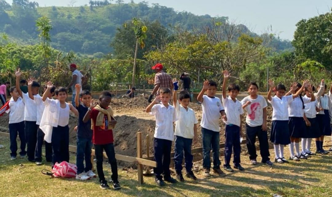 Shin Fujiyama sería recibido por el presidente para tratar proyectos educativos en Honduras