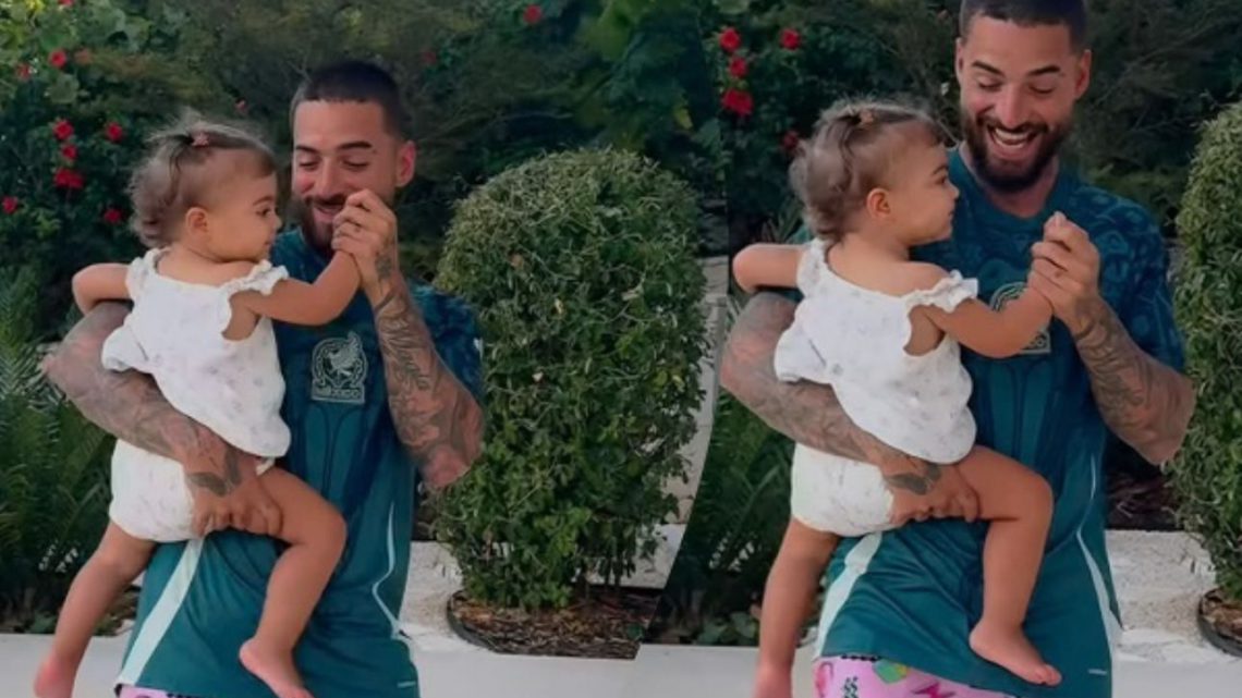 ​Maluma enternece las redes al derretirse de amor por los pies de su hija Paris