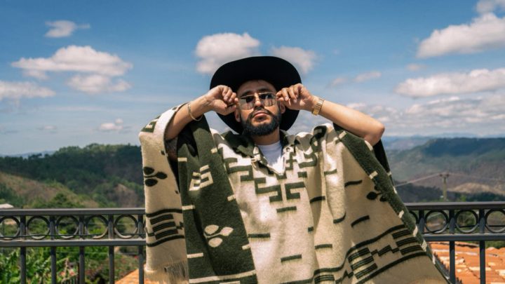 EL QUANTUM PRESENTA «PEQUEÑA QUEEN»: UNA FUSIÓN EXPLOSIVA ENTRE REGGAETÓN Y REGIONAL MEXICANO