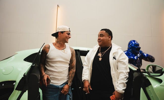 EL FENÓMENO DEL PACÍFICO COLOMBIANO SE HACE GLOBAL: MALUMA SE UNE A MR PLATA Y EL AMERICANO 4KT EN   «LAS MUÑEQUITAS REMIX»